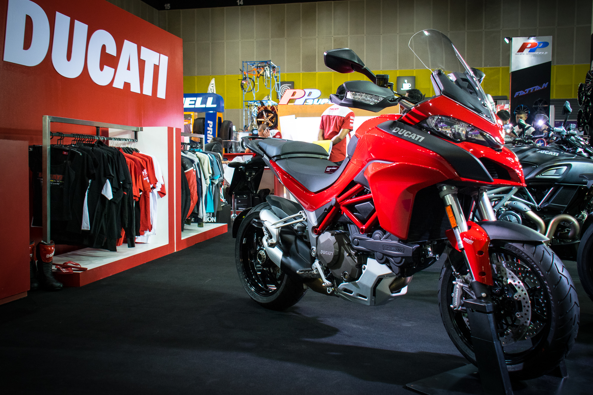 Ducati เอาใจขาลุย เปิดราคา Ducati Multistrada 2015