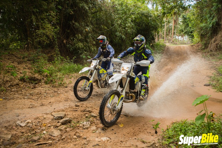 รีวิว ทดสอบ HUSQVARNA TE300/2T & FE450/4T