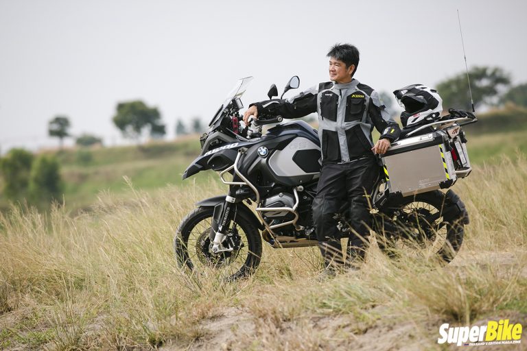 BlueWhale – BMW R 1200 GSA ฤทธิวงศ์ เพ็ชรประกอบ