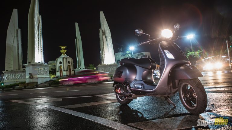 Vespa GTS SUPER GTS 300 ABS หล่อแรง