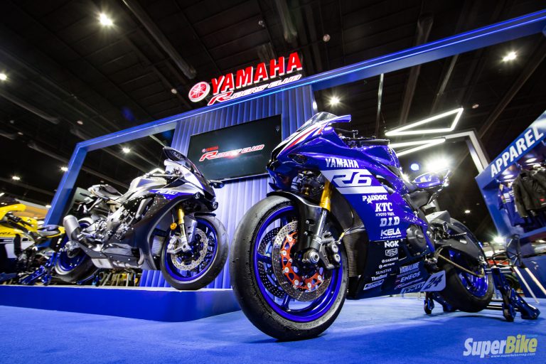 พาชมบูธ Yamaha ในงาน Auto Salon