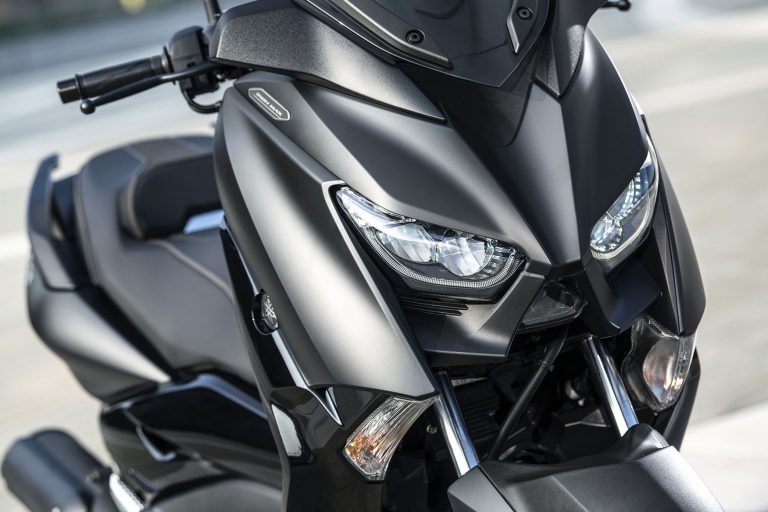 Yamaha เผยโฉม Xmax เวอร์ชั่นพิเศษ “Iron Max”