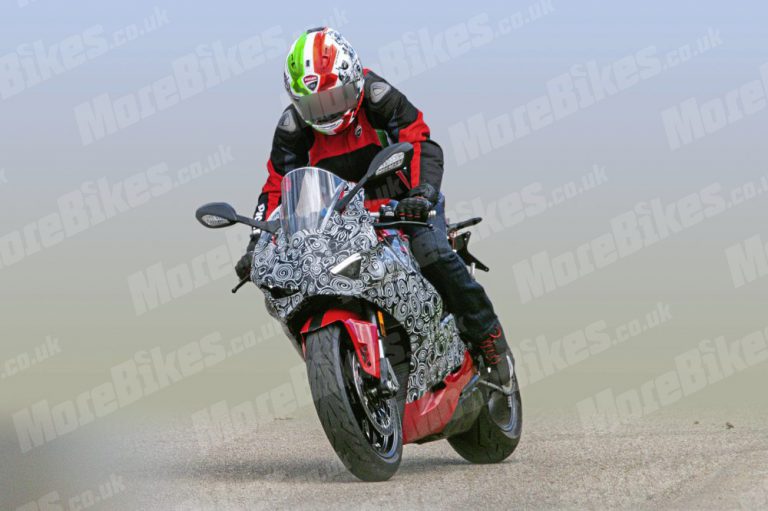 เผยภาพ Spyshot Ducati Panigale V2 2020