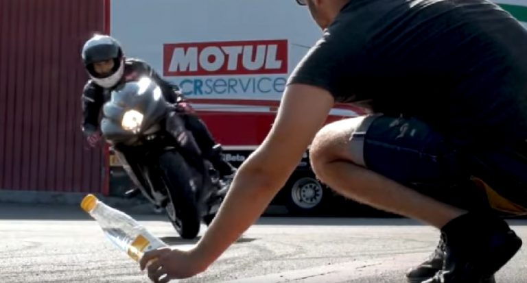 ชมวีดีโอ MV Agusta ร่วมทำ Bottle Cap Challenge!!