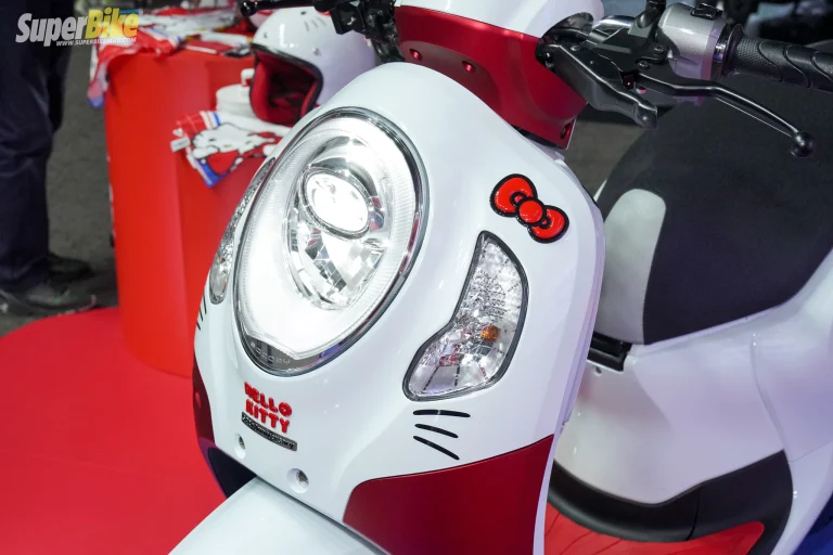 New Scoopy Hello Kitty 2024 ลิมิเต็ดอิดิชัน สุดพิเศษเพียง 2,000 คัน